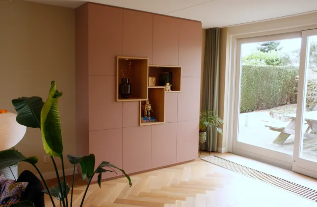 totaalbeeld van de hamerhaai kast in doesburg.